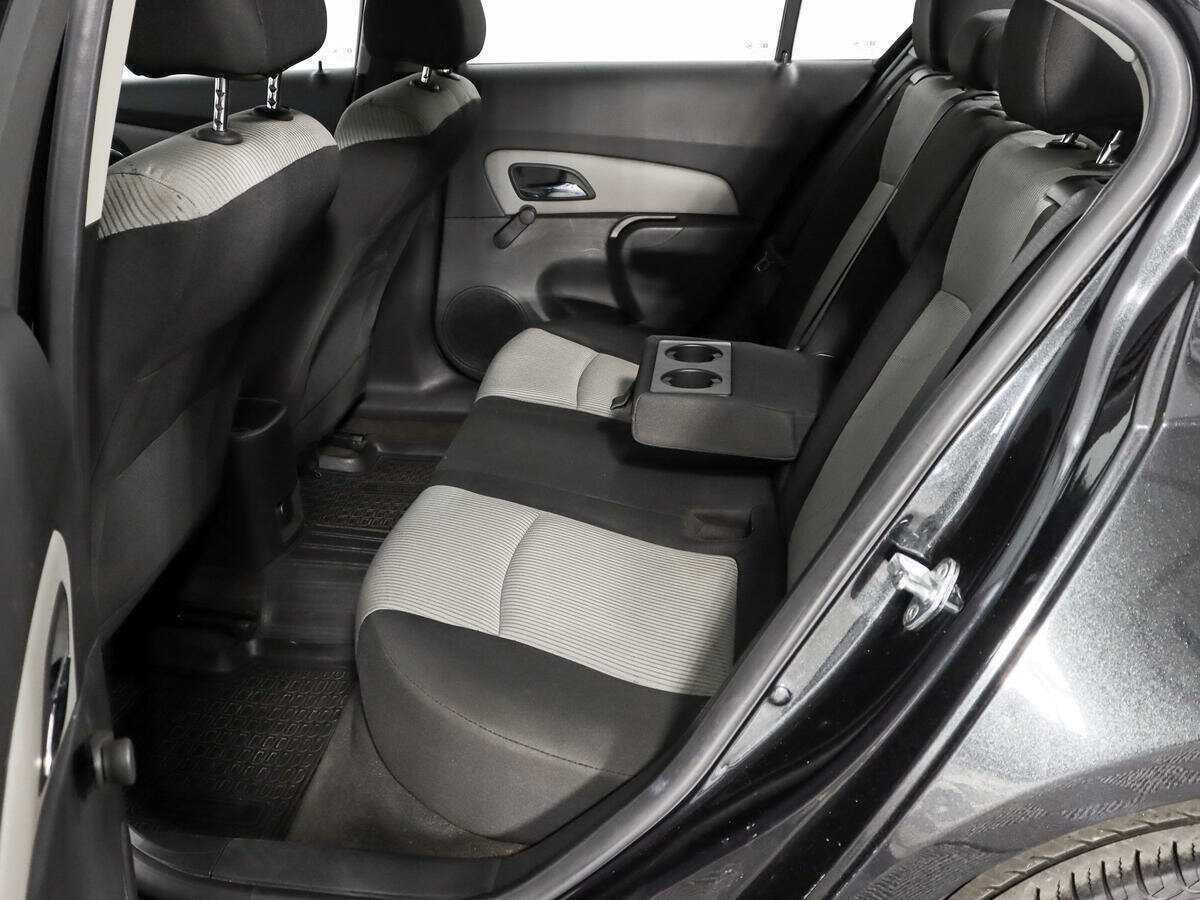 Шевроле Круз б/у, 2012, Механическая. Фото: #9