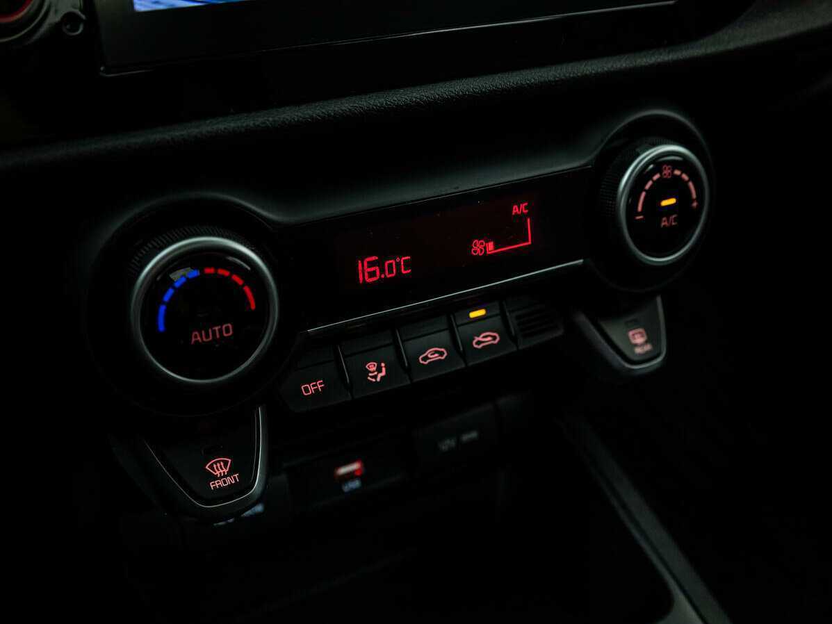 Киа Рио б/у, 2021, Автоматическая. Фото: #11