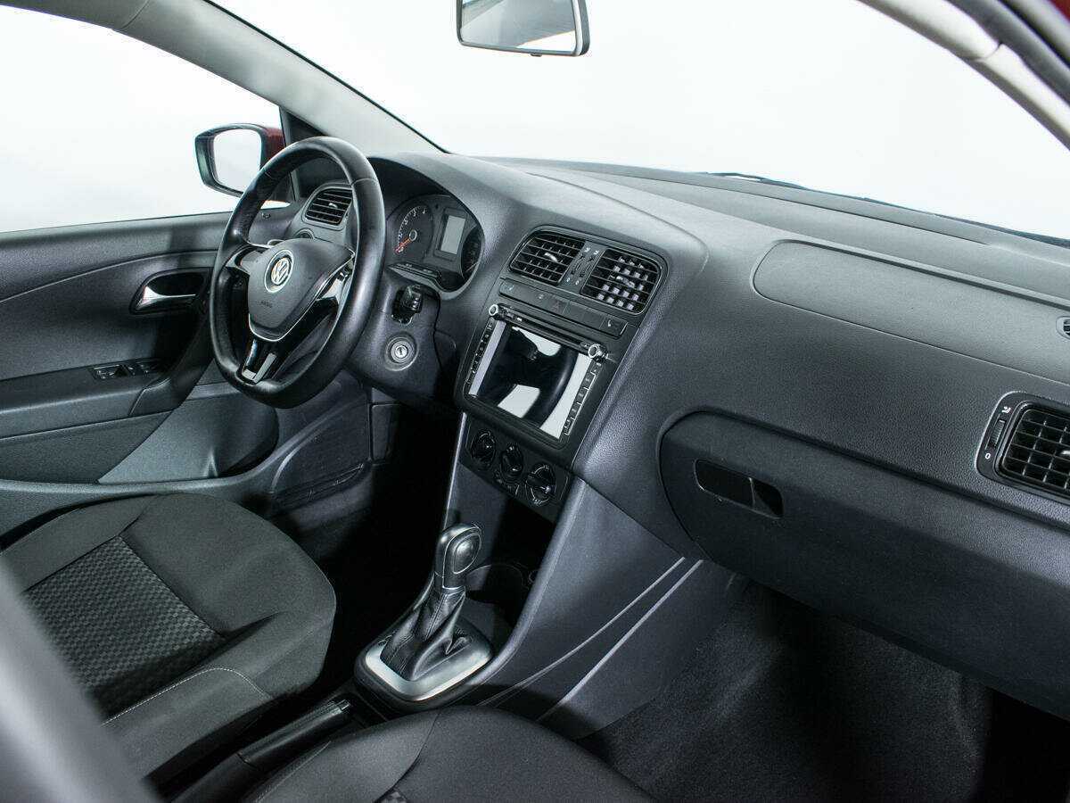 Фольксваген Поло б/у, 2016, Автоматическая. Фото: #8