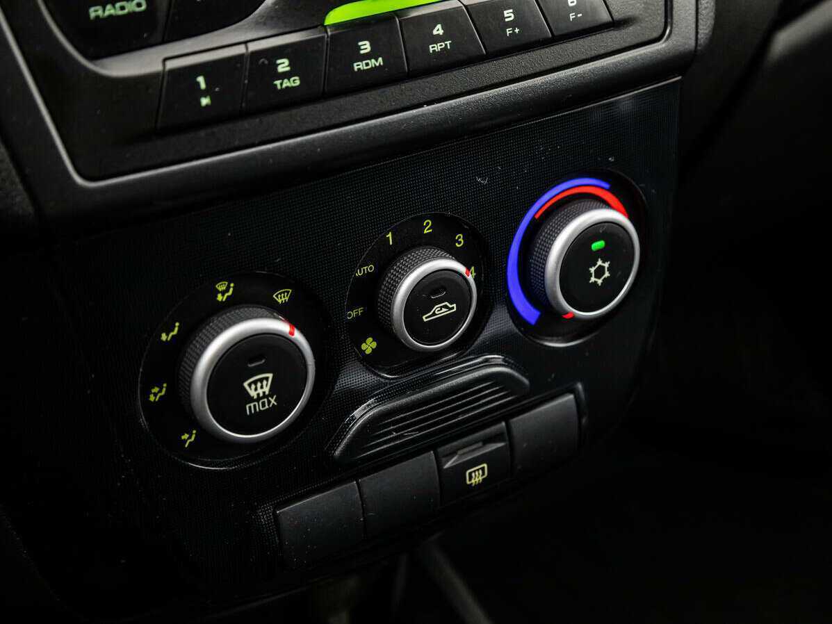 Лада (ВАЗ) Калина б/у, 2017, Механическая. Фото: #14