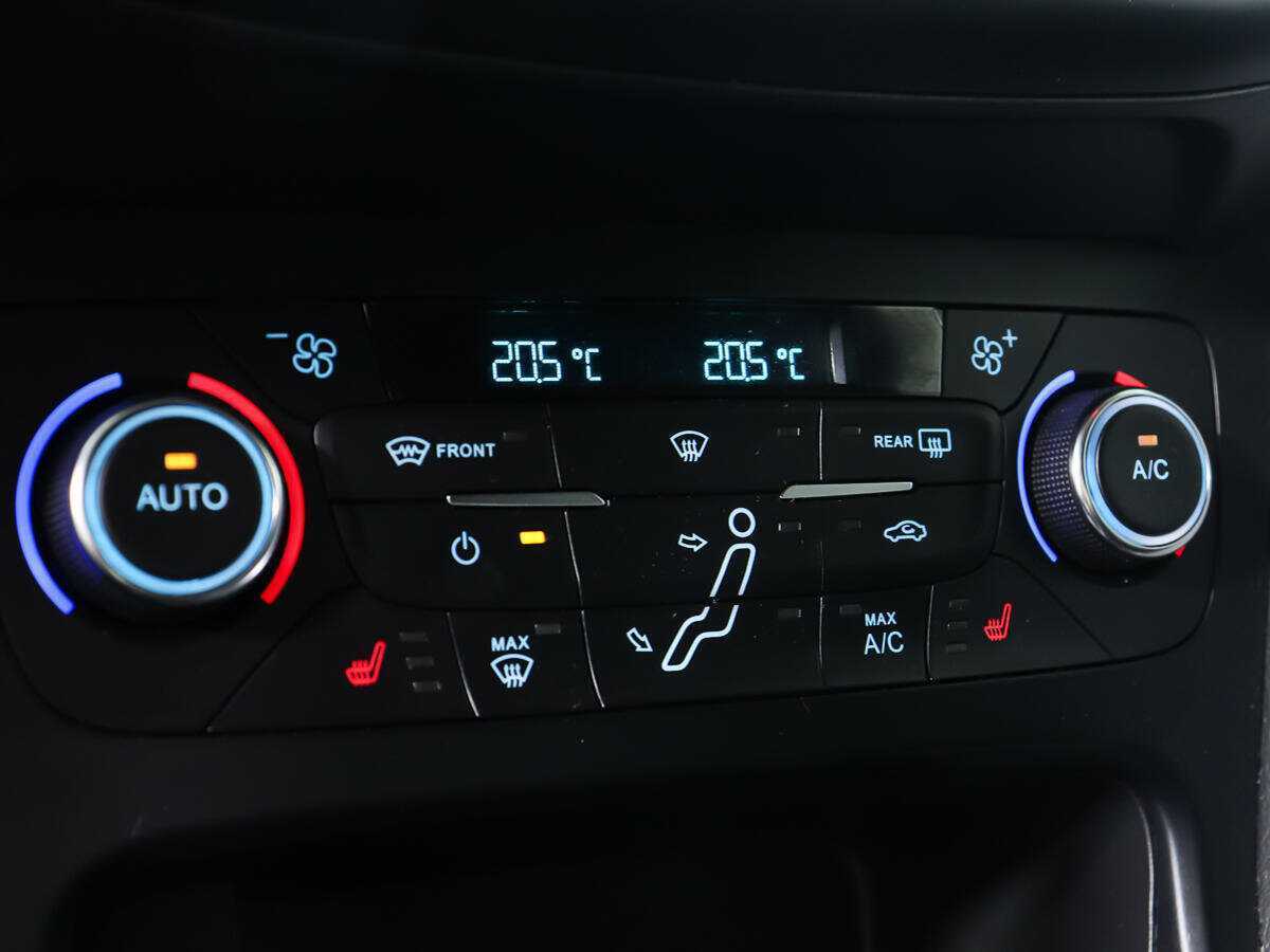 Форд Фокус б/у, 2016, Роботизированная. Фото: #20