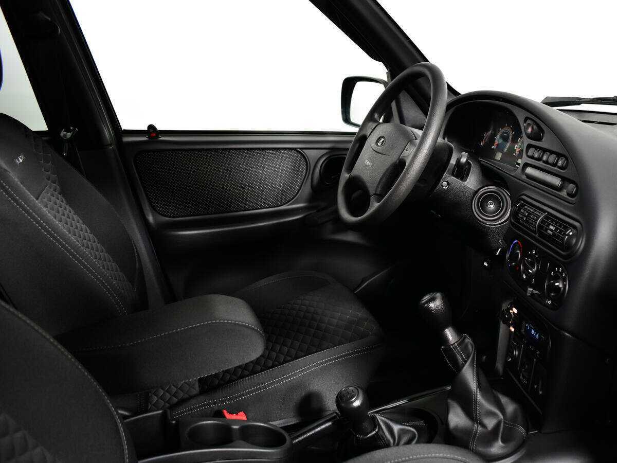 Лада (ВАЗ) Нива б/у, 2022, Механическая. Фото: #8