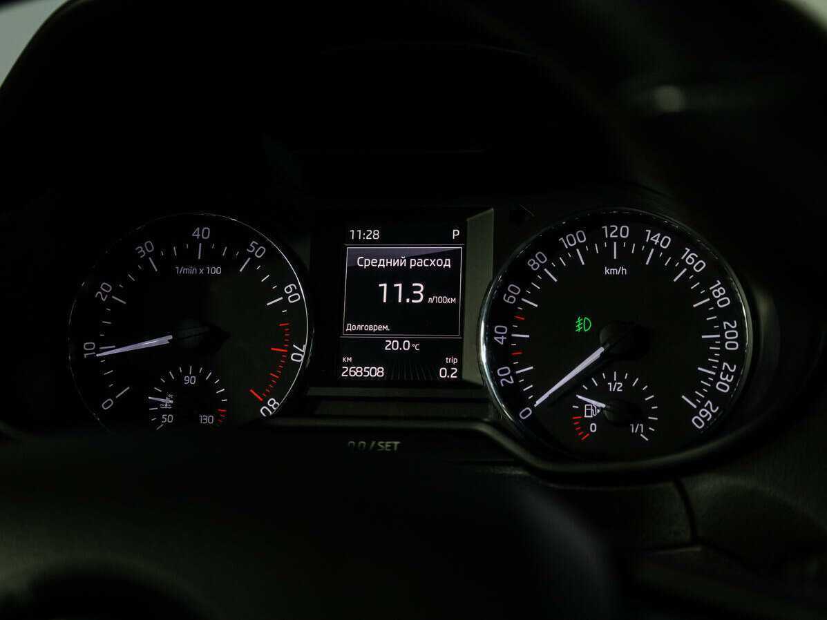 Шкода Октавия б/у, 2015, Роботизированная. Фото: #10