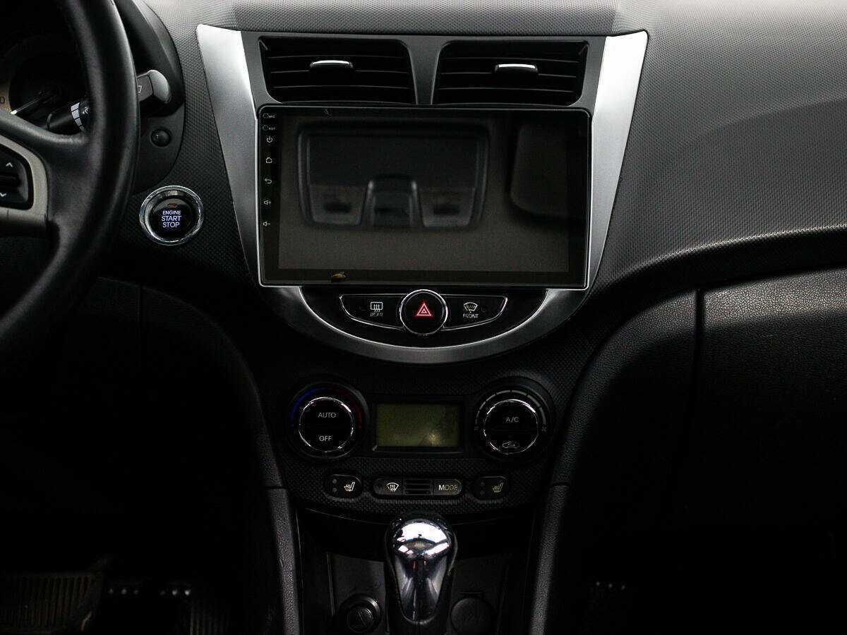 Хендай Солярис б/у, 2012, Автоматическая. Фото: #13