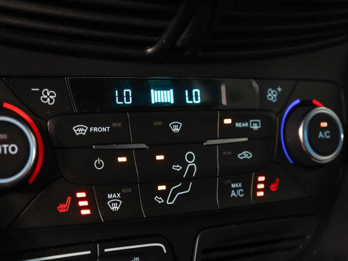 Форд Куга б/у, 2017, Автоматическая. Фото: #12