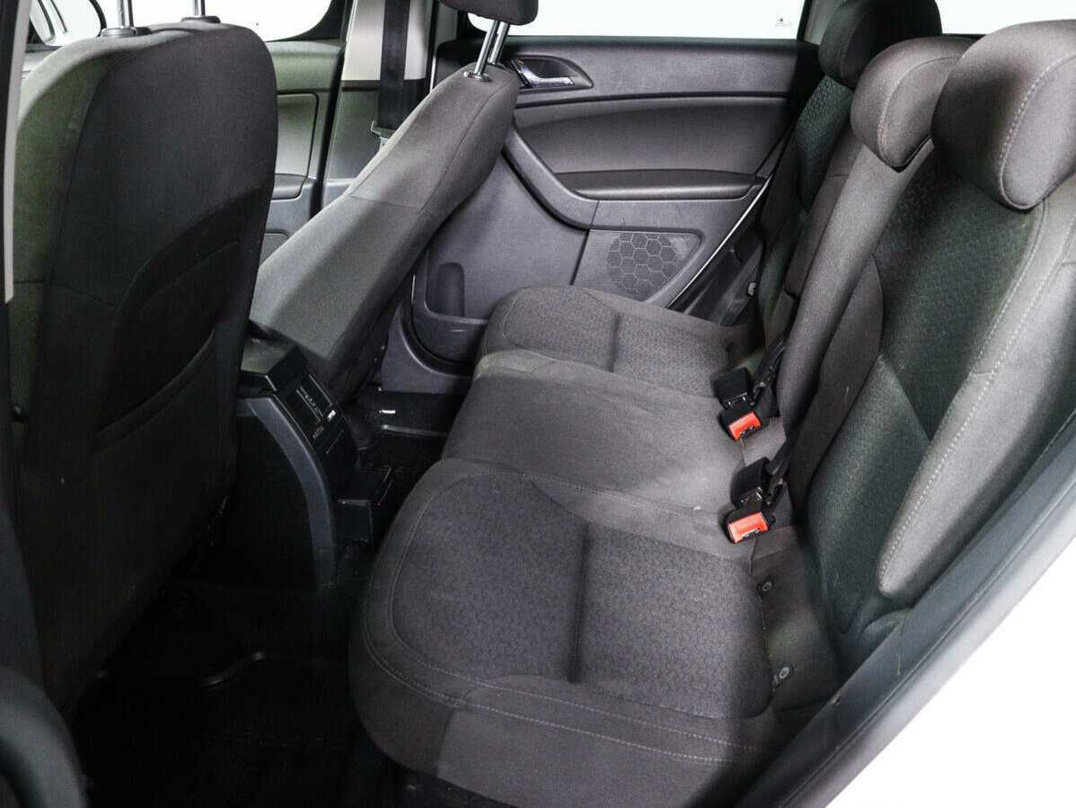 Шкода Йети б/у, 2016, Роботизированная. Фото: #9