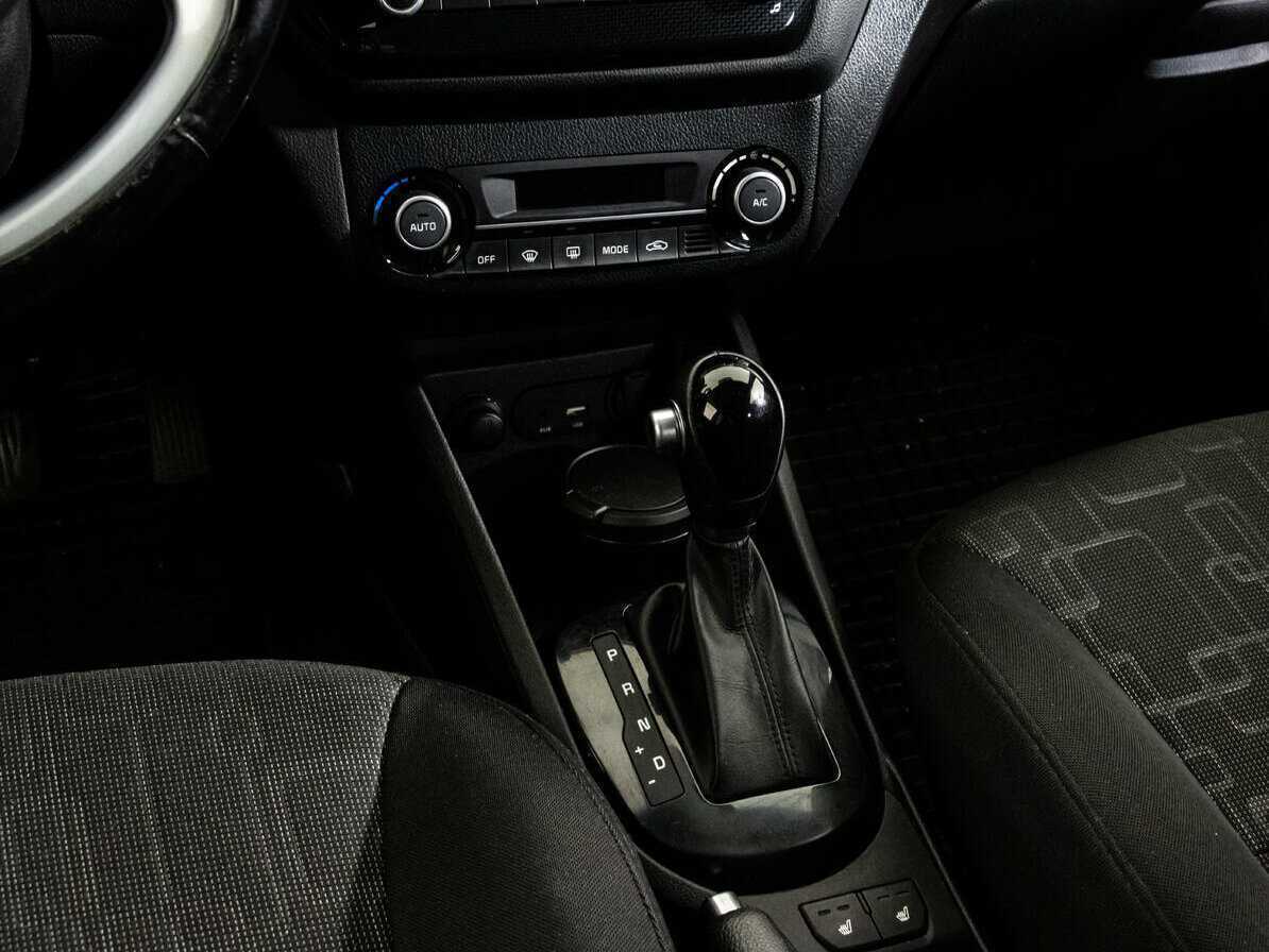 Киа Рио б/у, 2016, Автоматическая. Фото: #9