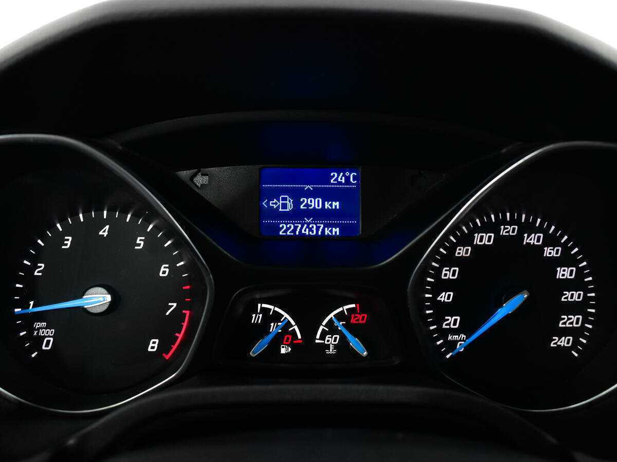 Форд Фокус б/у, 2013, Механическая. Фото: #10