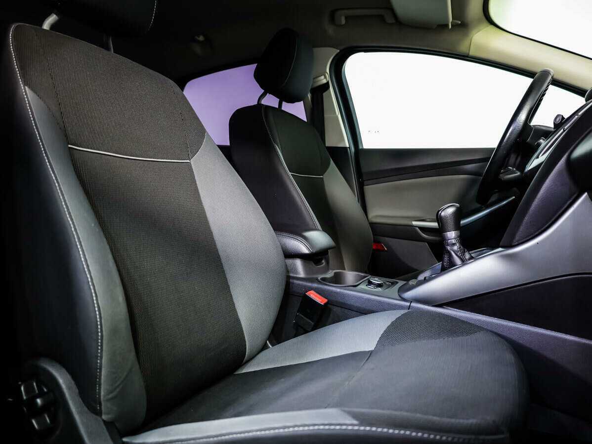 Форд Фокус б/у, 2013, Механическая. Фото: #10