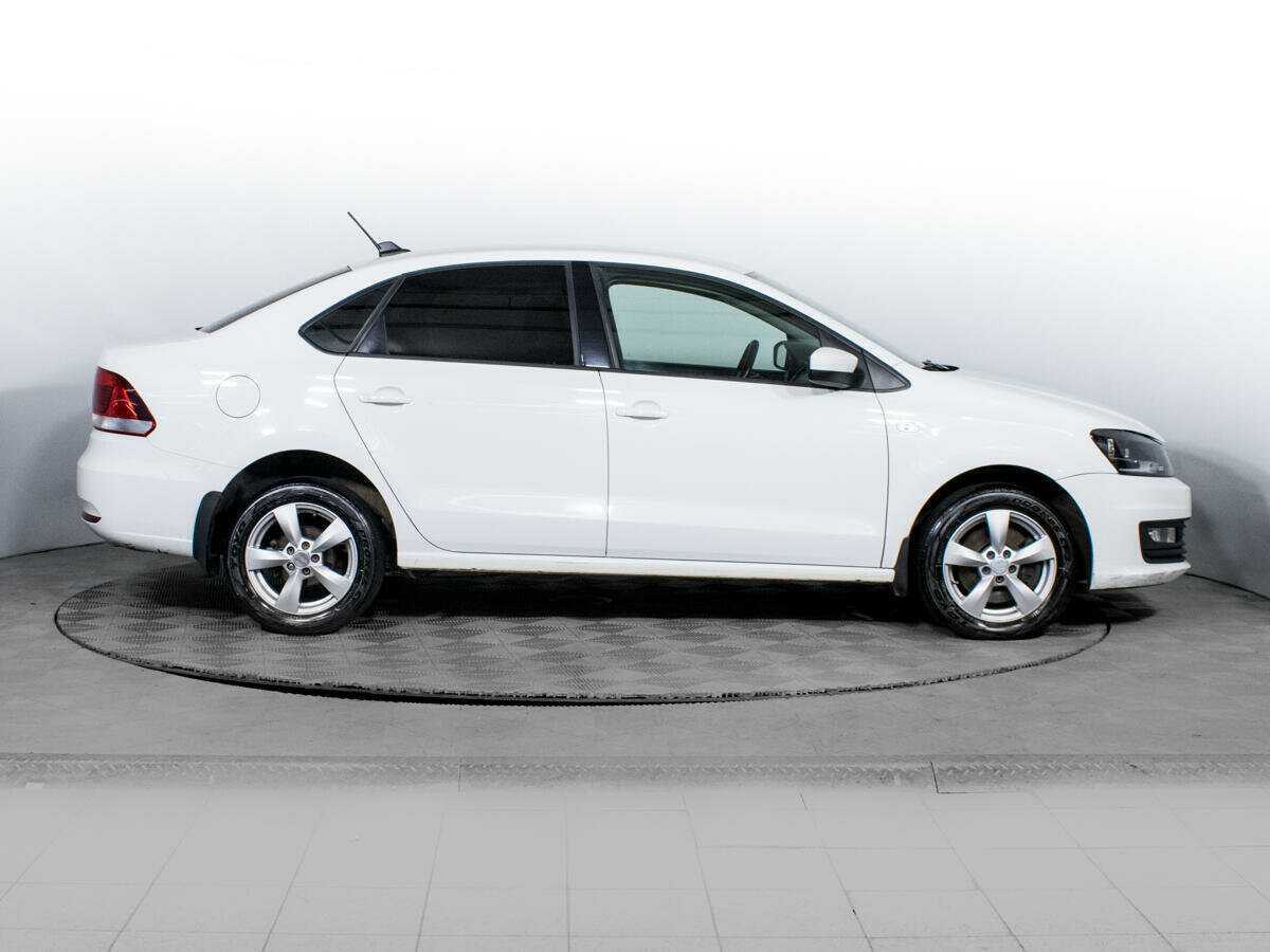 Фольксваген Поло б/у, 2017, Автоматическая. Фото: #3