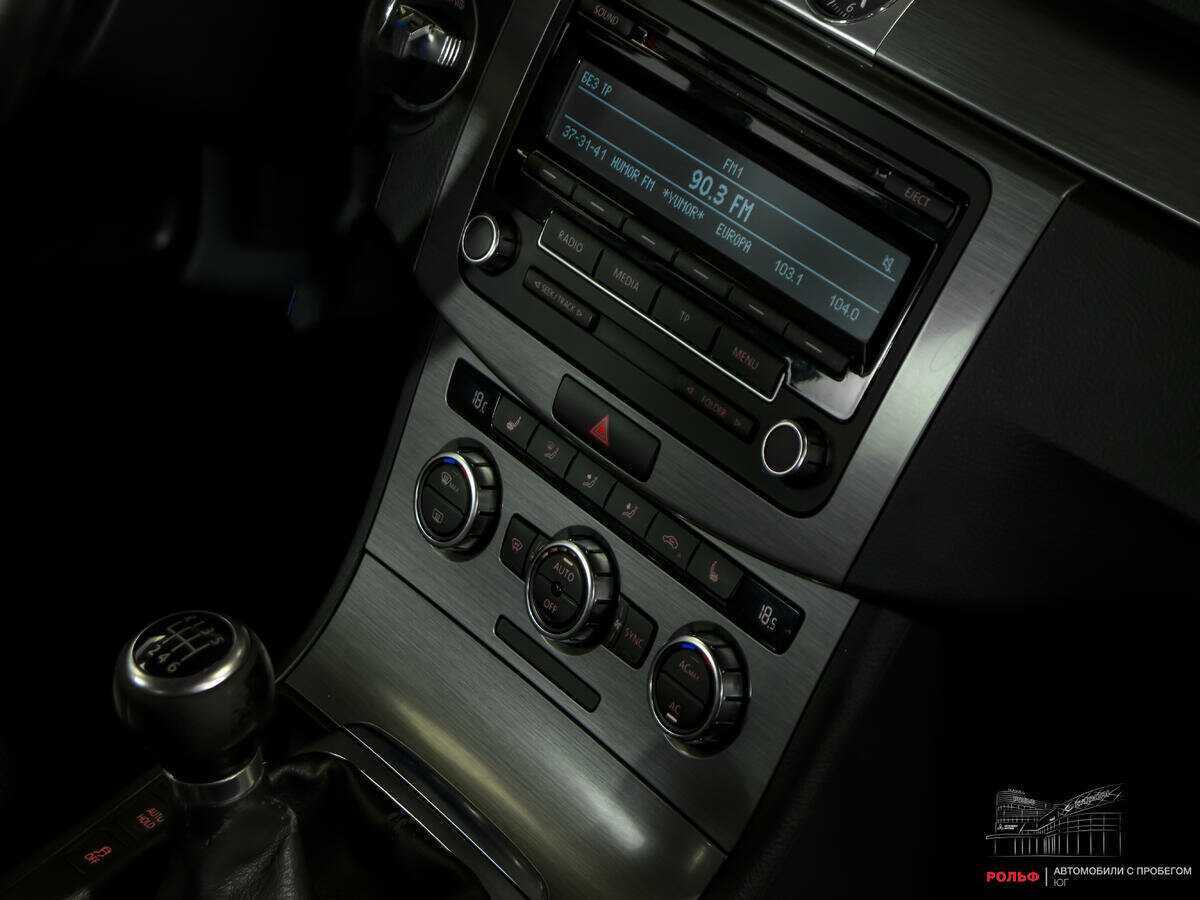 Фольксваген Пассат б/у, 2012, Механическая. Фото: #11