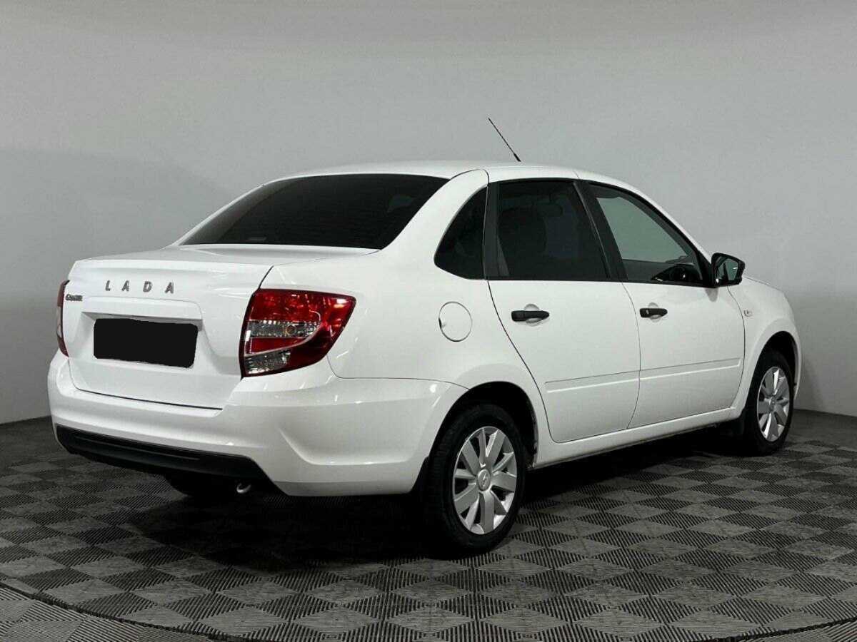 Лада (ВАЗ) Гранта б/у, 2021, Механическая. Фото: #4