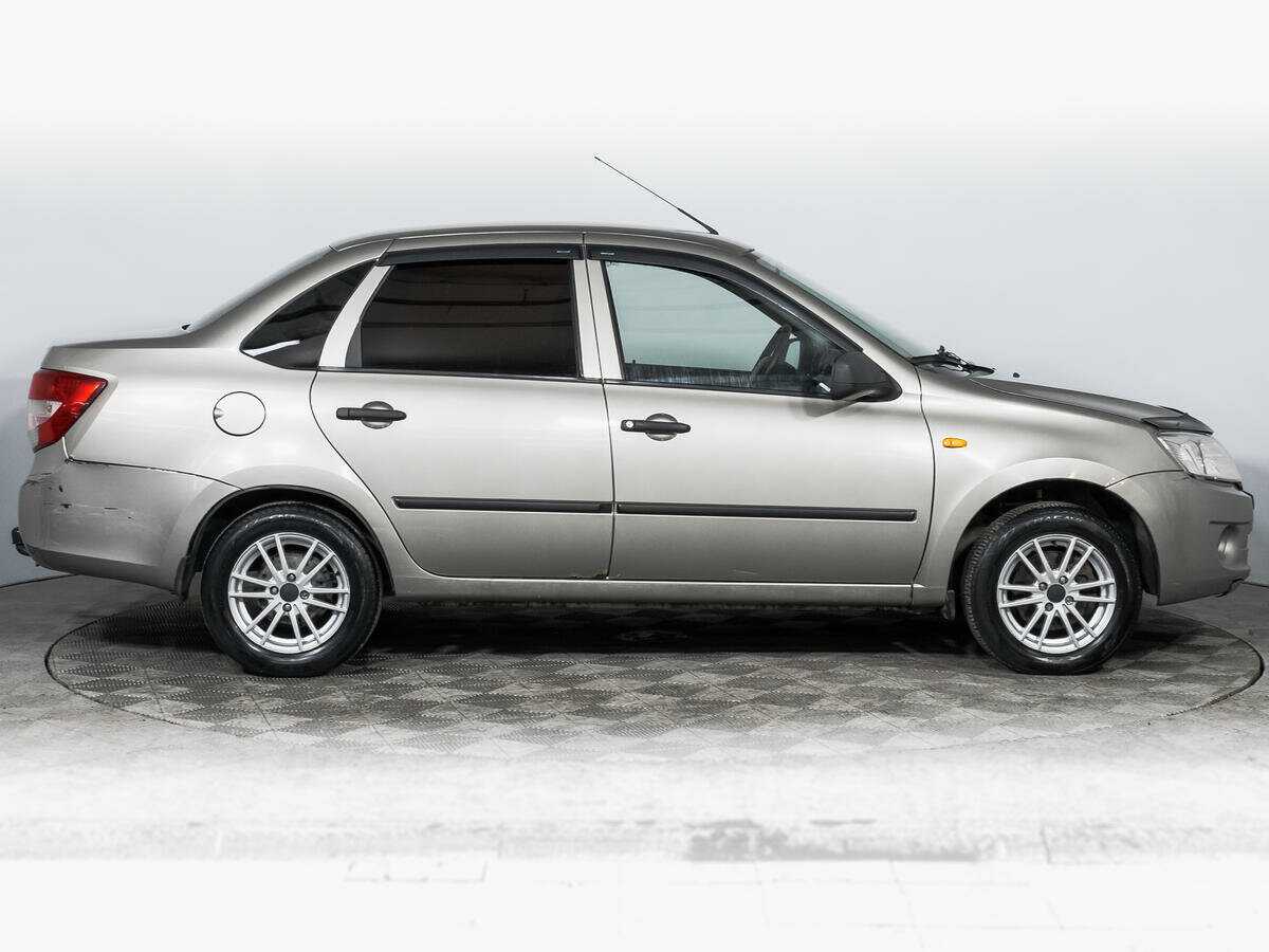 Лада (ВАЗ) Гранта б/у, 2012, Автоматическая. Фото: #3