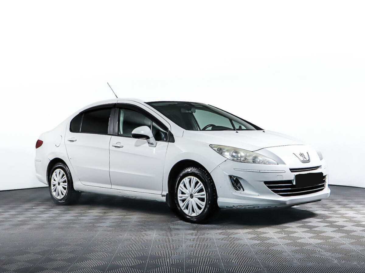 Пежо 408 б/у, 2014, Механическая. Фото: #2