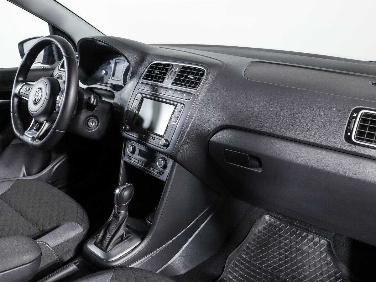 Фольксваген Поло б/у, 2018, Роботизированная. Фото: #6