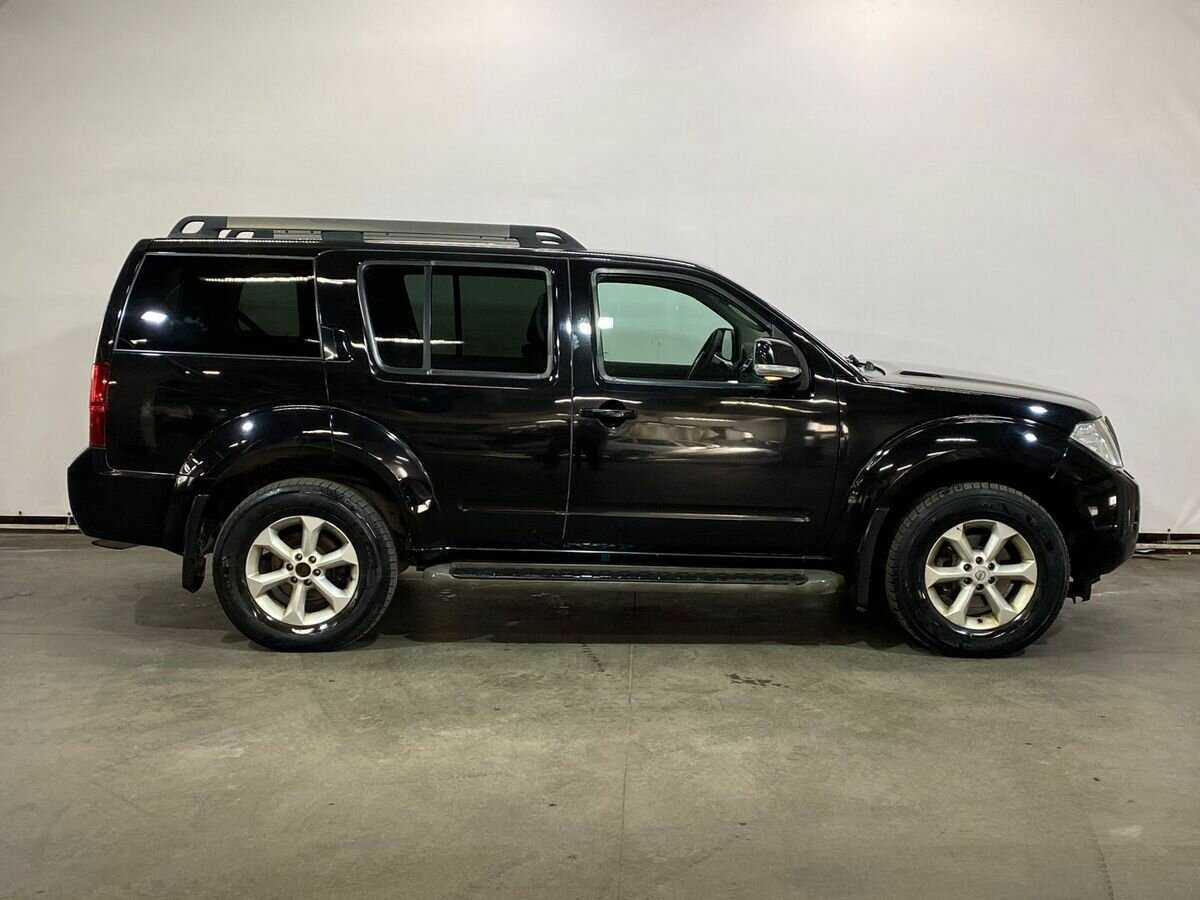 Ниссан Патфайндер б/у, 2012, Автоматическая. Фото: #3