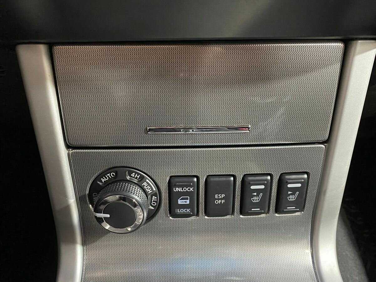 Ниссан Патфайндер б/у, 2012, Автоматическая. Фото: #15