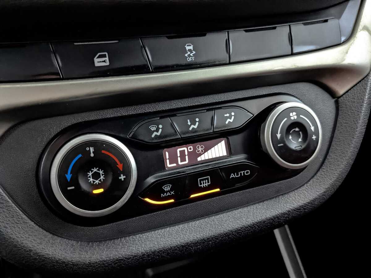 Лада (ВАЗ) Веста б/у, 2019, Механическая. Фото: #21