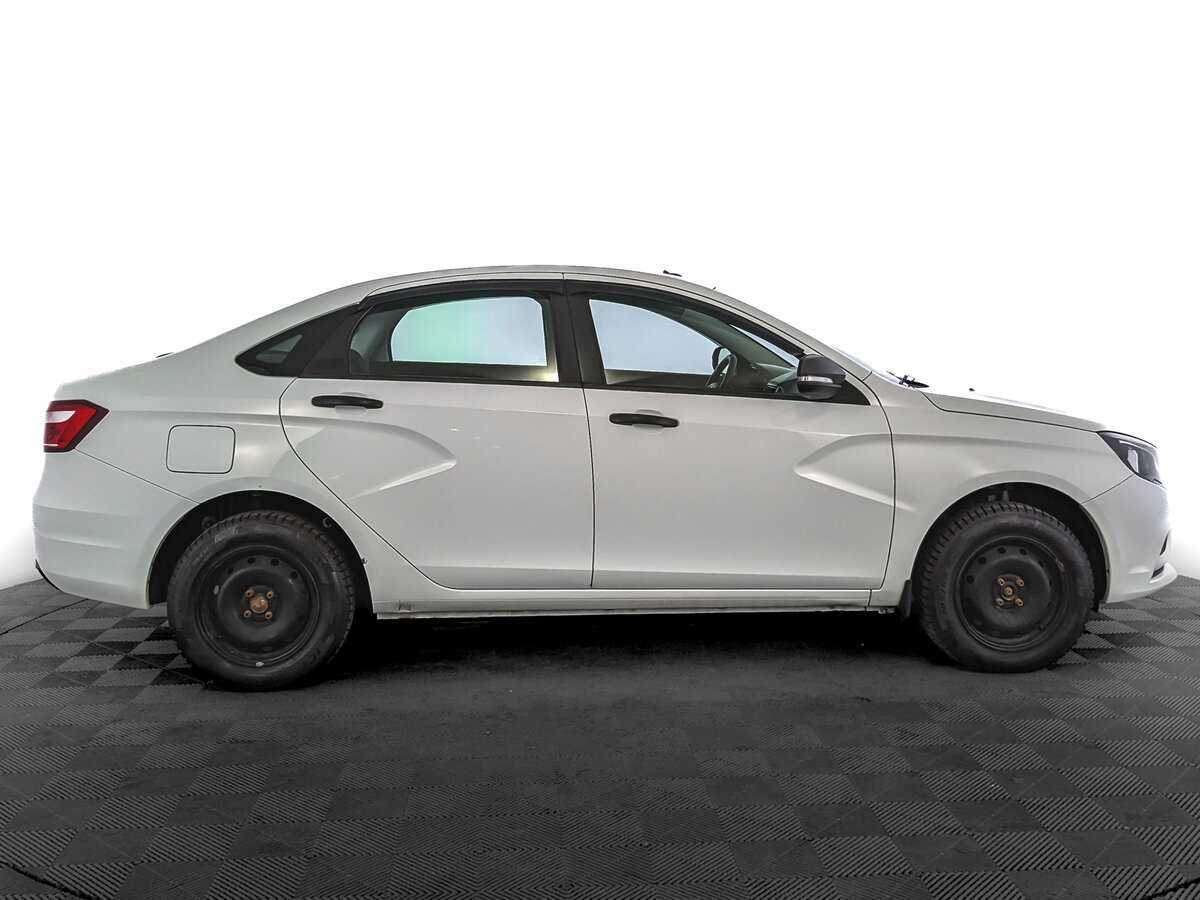 Лада (ВАЗ) Веста б/у, 2019, Механическая. Фото: #3