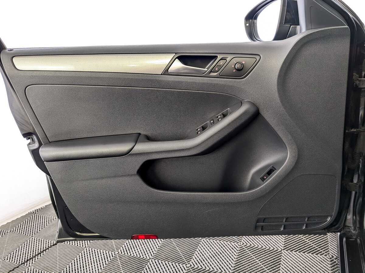 Фольксваген Джетта б/у, 2015, Роботизированная. Фото: #14