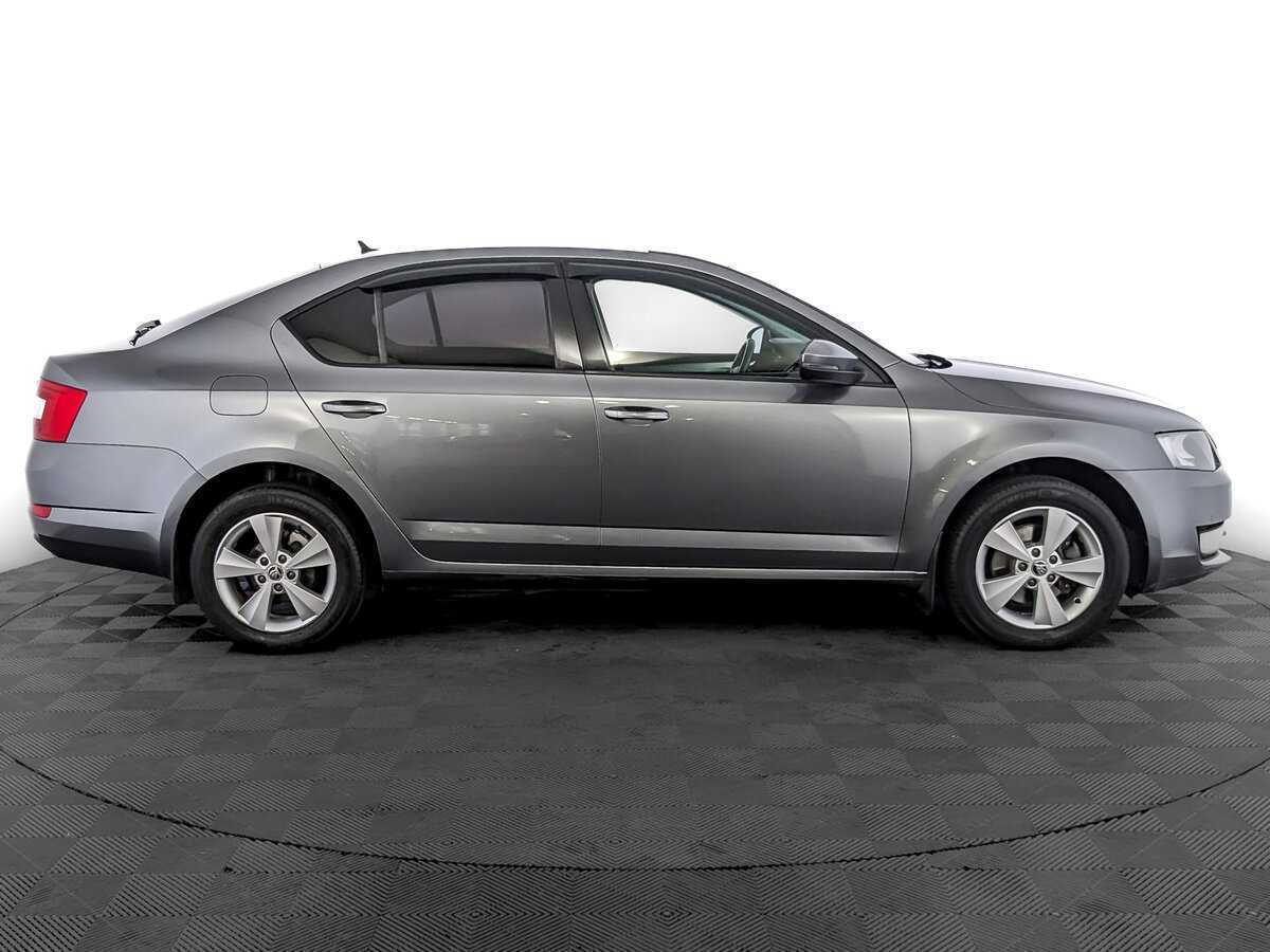 Шкода Октавия б/у, 2016, Роботизированная. Фото: #3