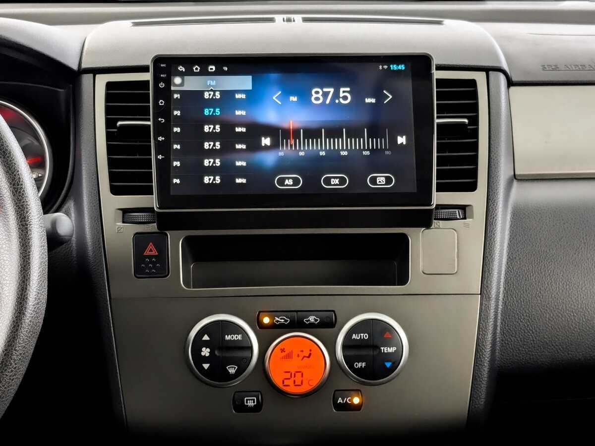 Ниссан Тиида б/у, 2013, Автоматическая. Фото: #12