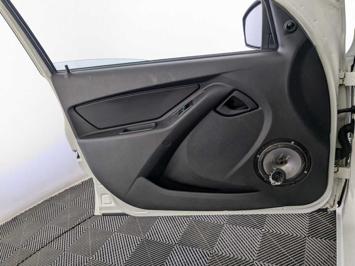 Лада (ВАЗ) Гранта б/у, 2021, Механическая. Фото: #12