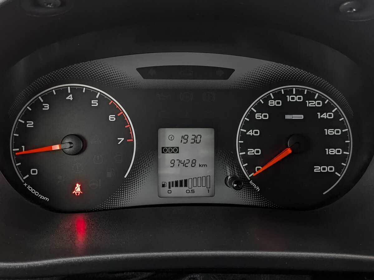 Лада (ВАЗ) Гранта б/у, 2017, Механическая. Фото: #11