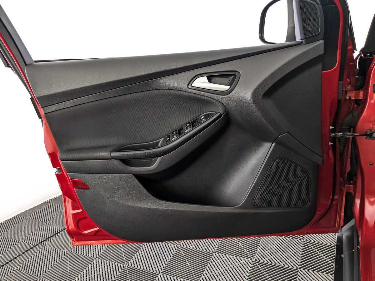 Форд Фокус б/у, 2012, Роботизированная. Фото: #14