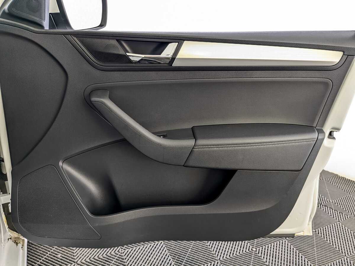 Шкода Рапид б/у, 2019, Механическая. Фото: #19