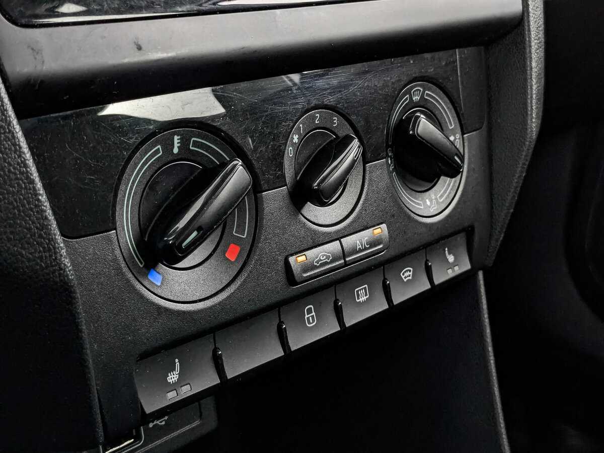 Шкода Рапид б/у, 2019, Механическая. Фото: #18