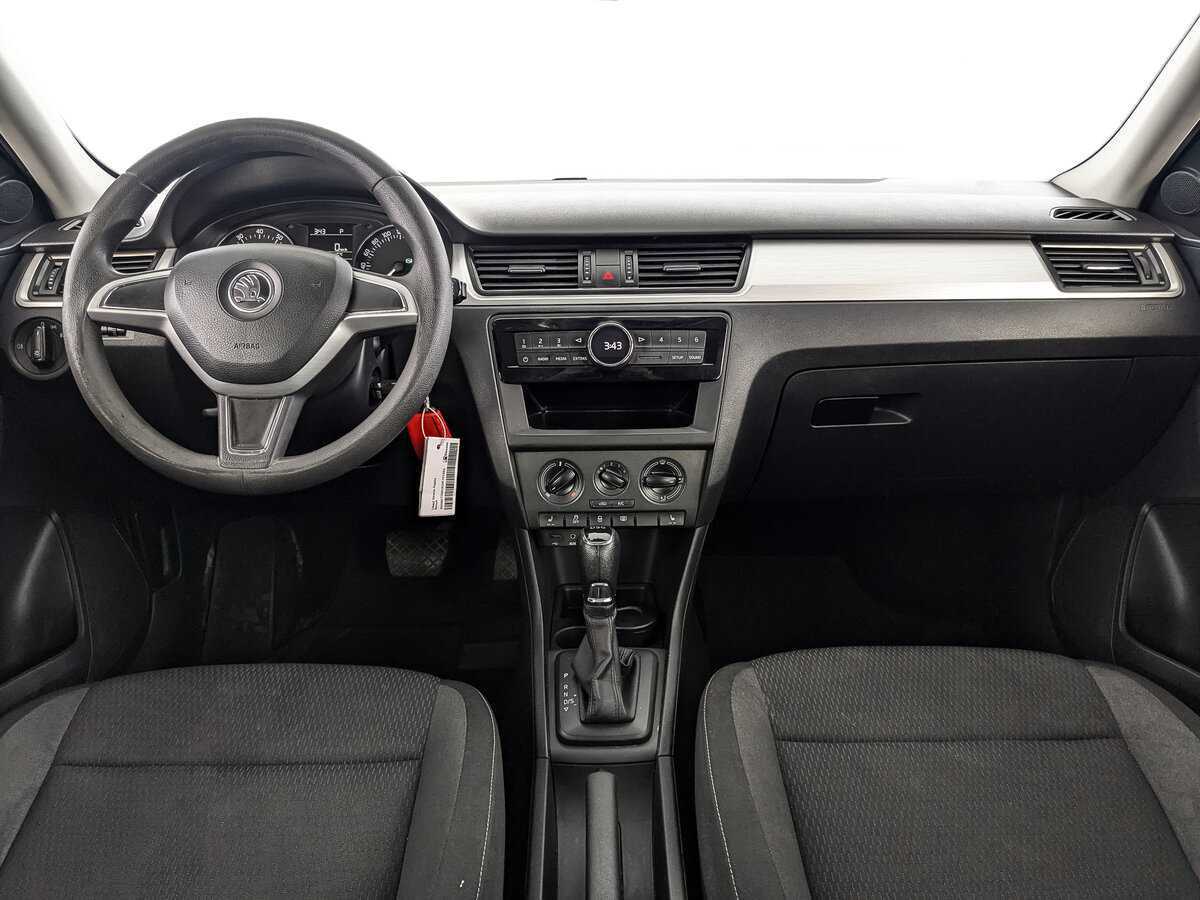 Шкода Рапид б/у, 2015, Роботизированная. Фото: #9