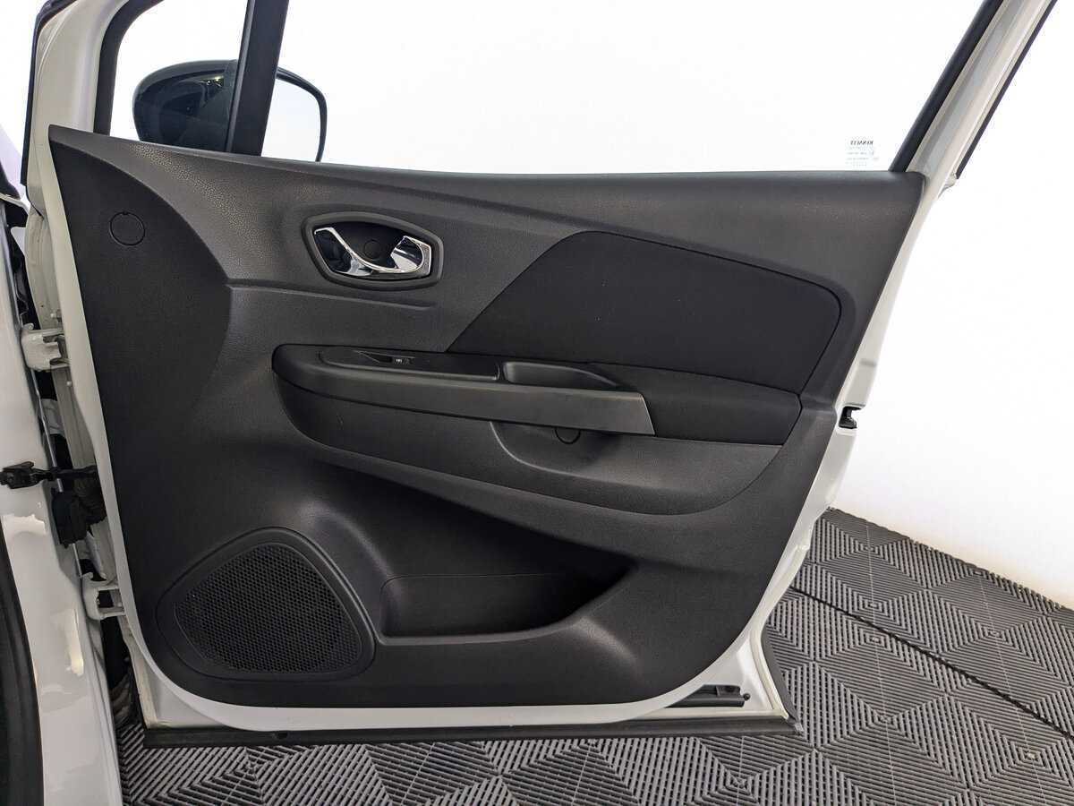 Рено Каптюр б/у, 2020, Механическая. Фото: #19