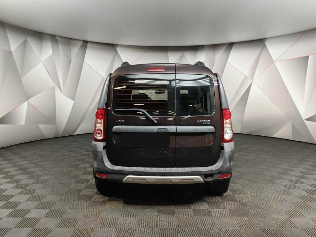 Лада (ВАЗ) Ларгус б/у, 2015, Механическая. Фото: #7