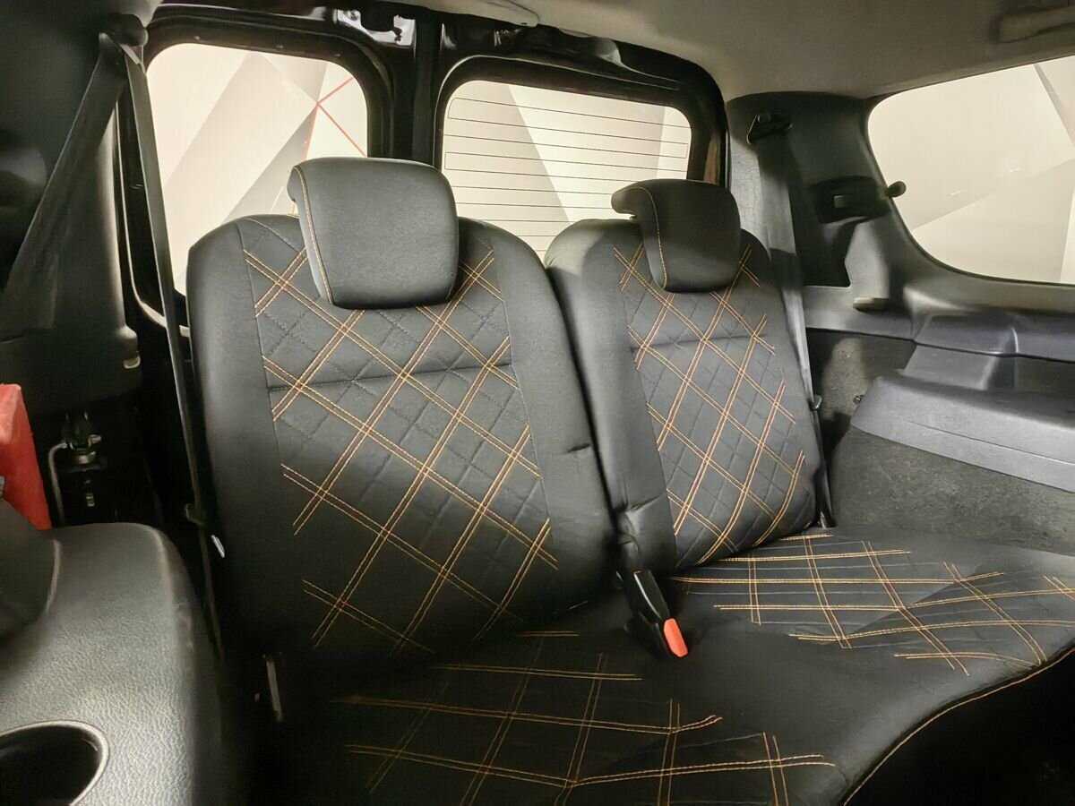 Лада (ВАЗ) Ларгус б/у, 2015, Механическая. Фото: #15