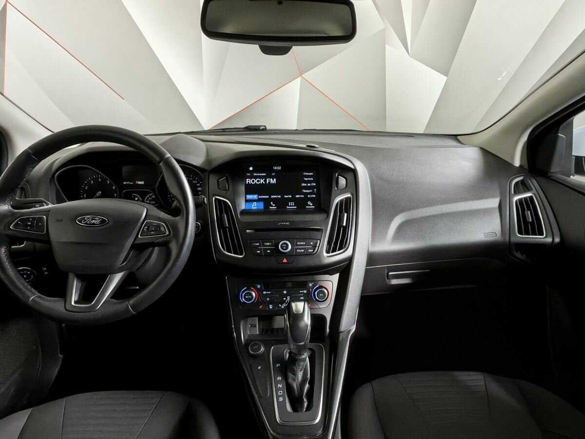 Форд Фокус б/у, 2017, Автоматическая. Фото: #9