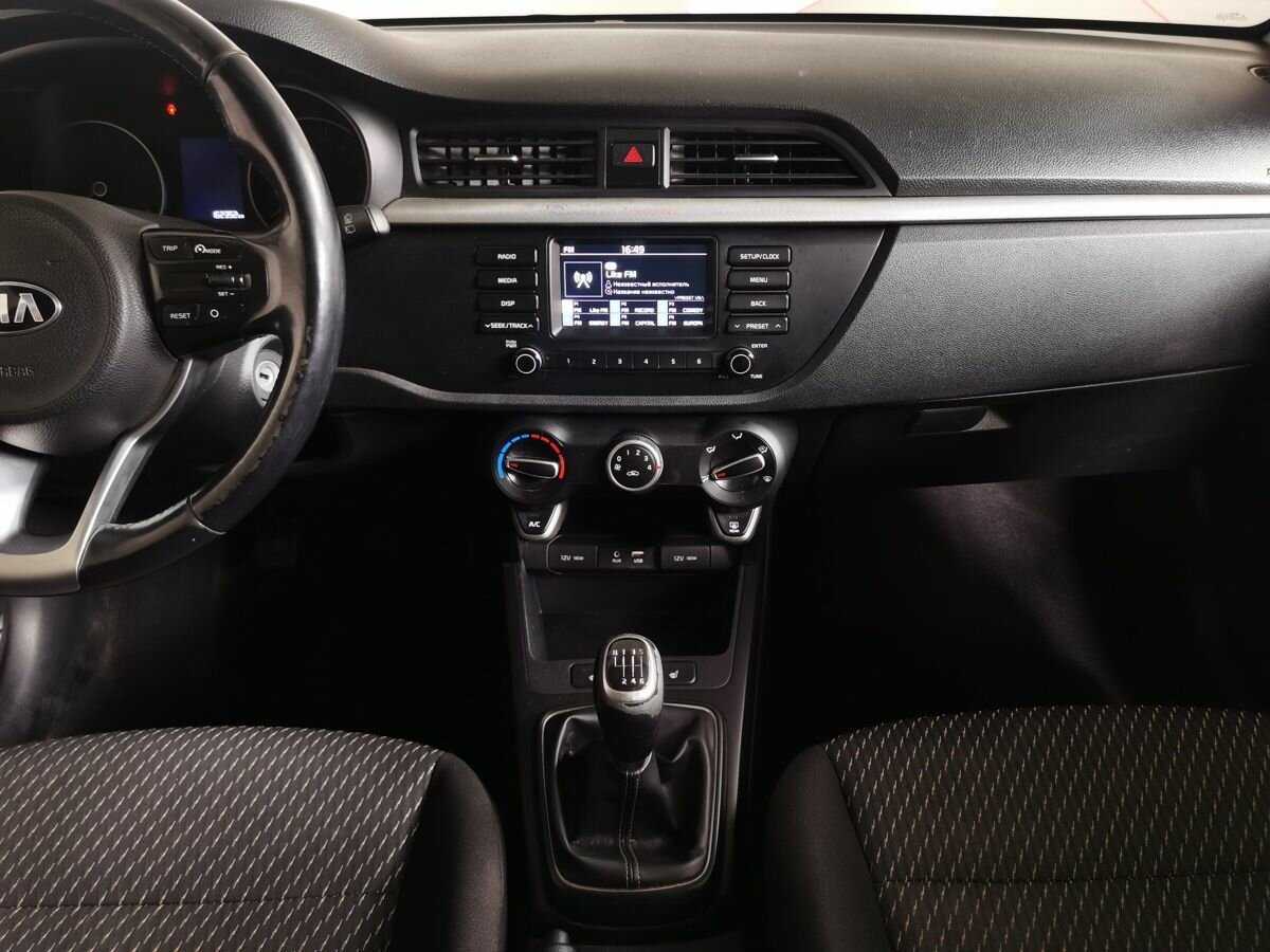 Киа Рио б/у, 2018, Механическая. Фото: #10