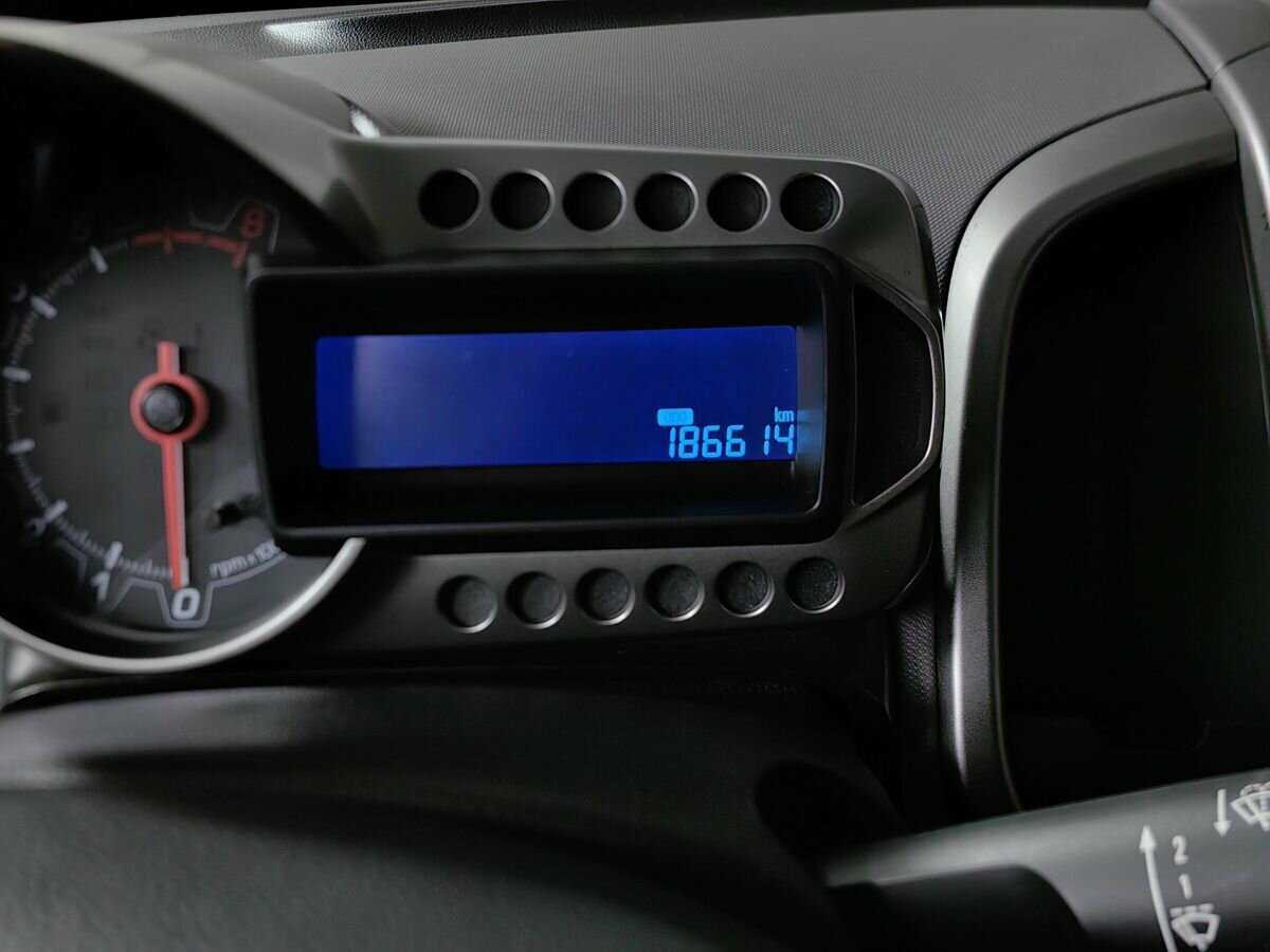 Шевроле Авео б/у, 2012, Автоматическая. Фото: #15