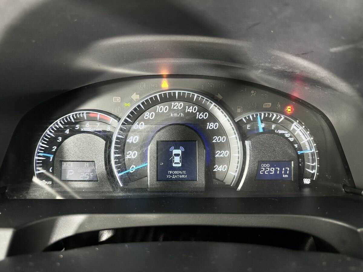 Тойота Камри б/у, 2014, Автоматическая. Фото: #11