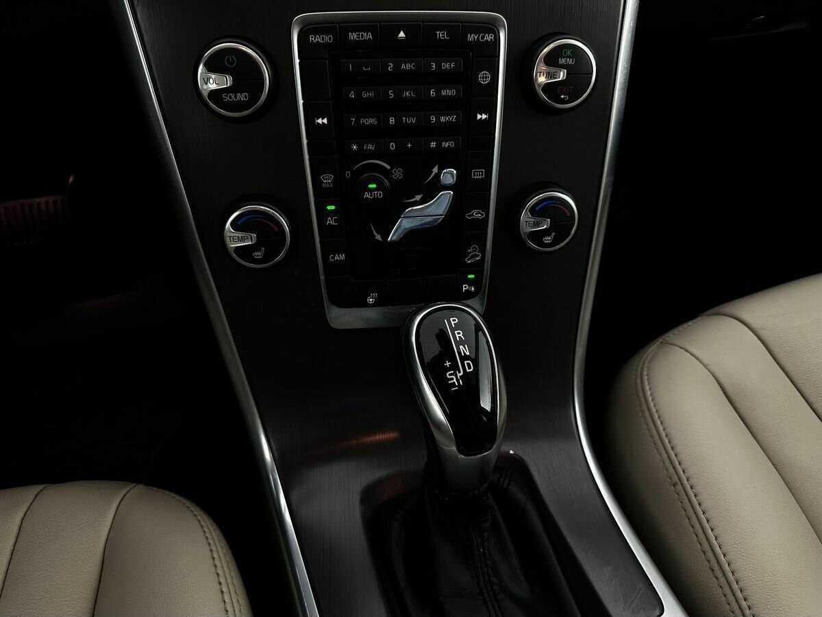 Вольво ИксЦ60 б/у, 2014, Автоматическая. Фото: #12