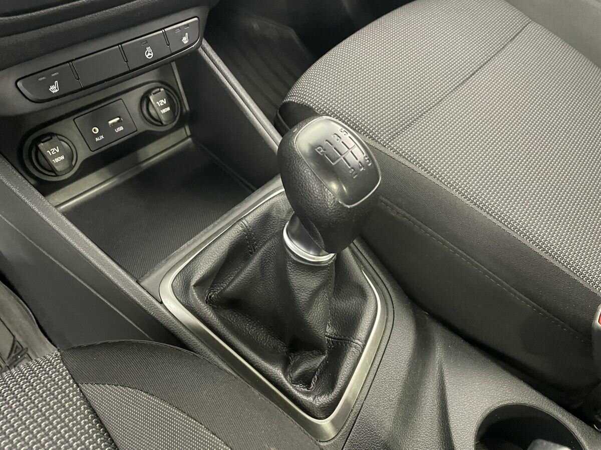 Хендай Солярис б/у, 2017, Механическая. Фото: #12