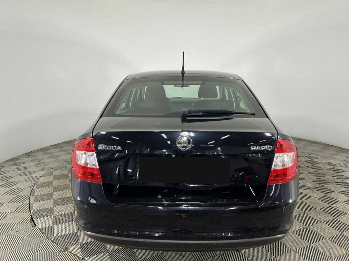 Шкода Рапид б/у, 2014, Автоматическая. Фото: #2