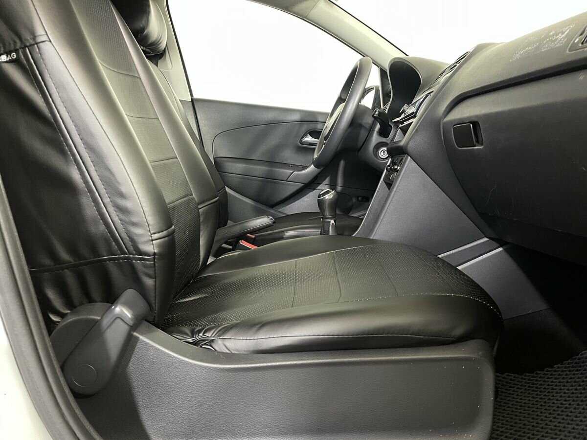 Фольксваген Поло б/у, 2017, Механическая. Фото: #13