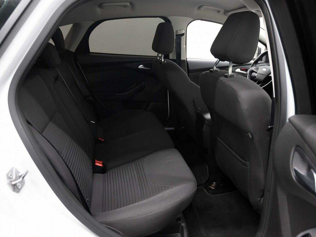 Форд Фокус б/у, 2016, Автоматическая. Фото: #9