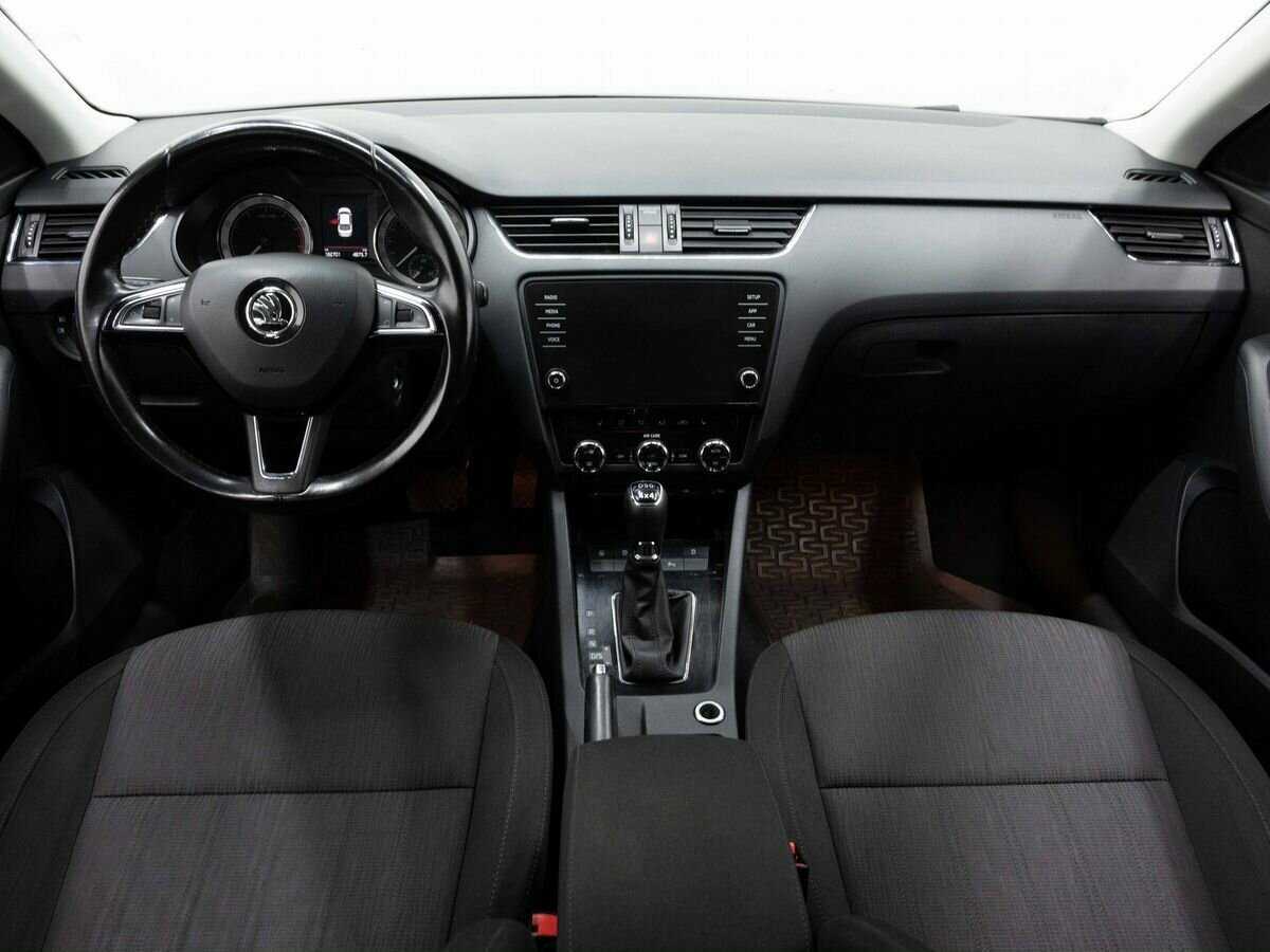 Шкода Октавия б/у, 2017, Роботизированная. Фото: #12