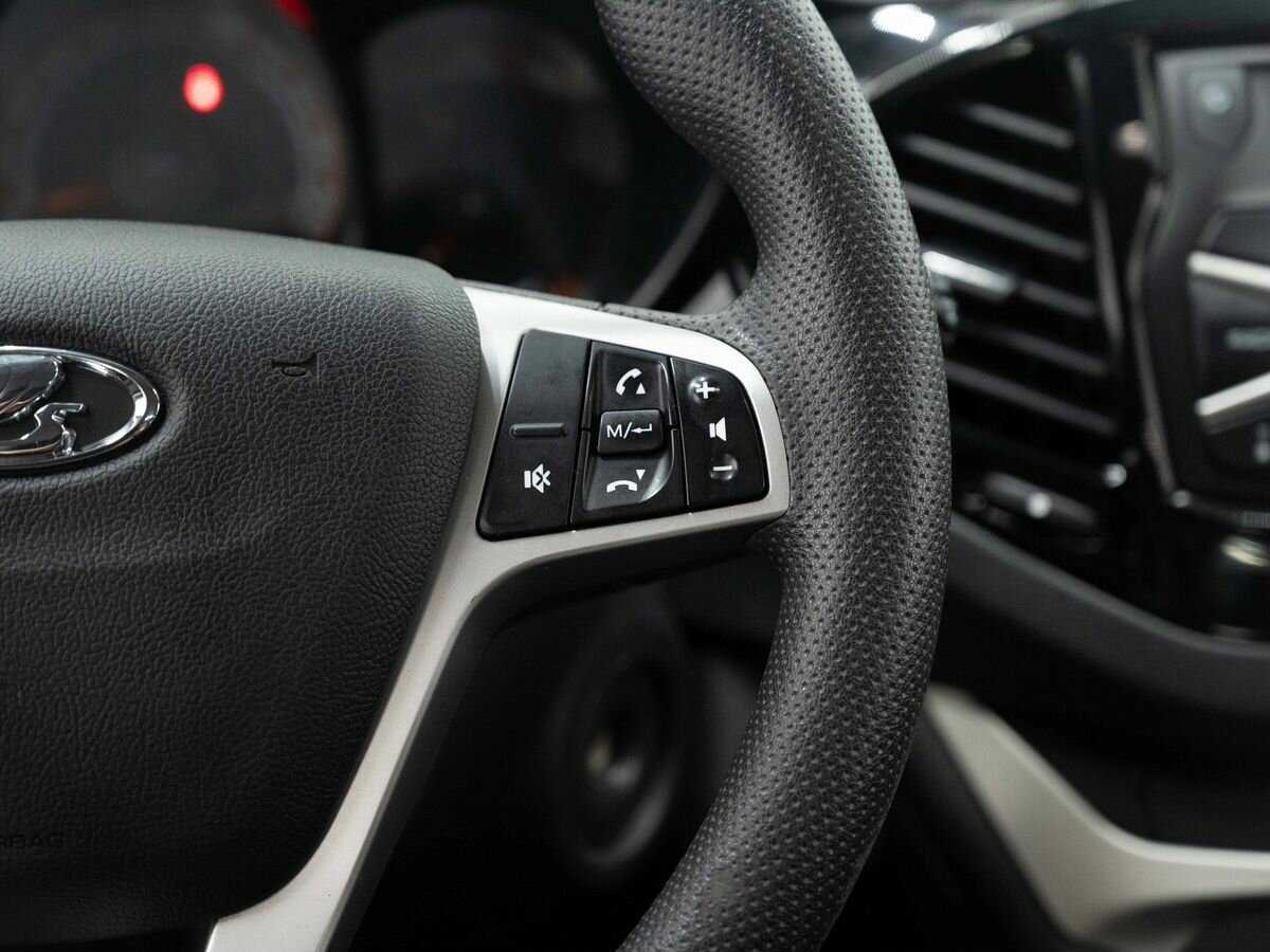 Лада (ВАЗ) Веста б/у, 2020, Механическая. Фото: #15