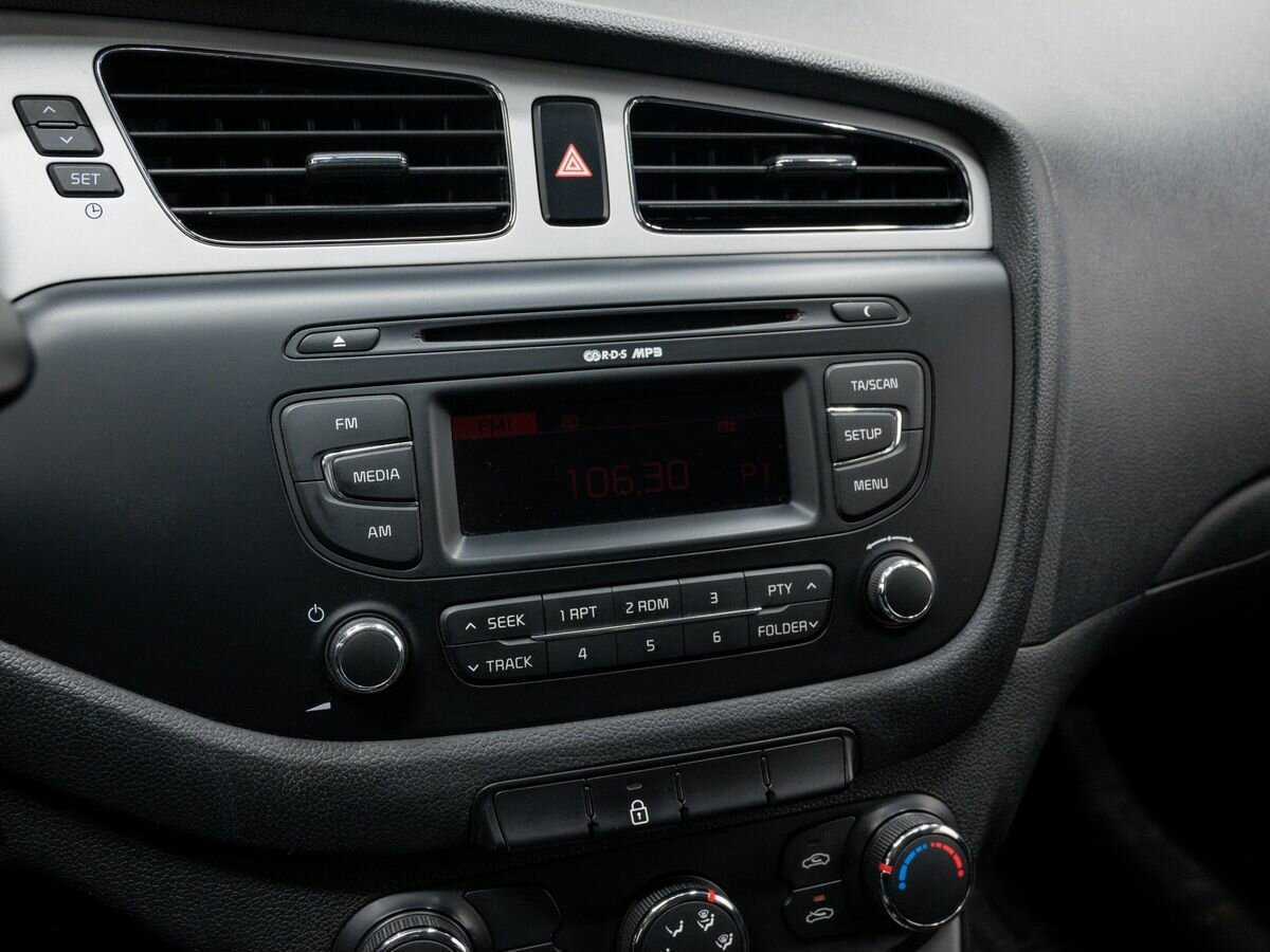 Киа Сид б/у, 2014, Механическая. Фото: #18