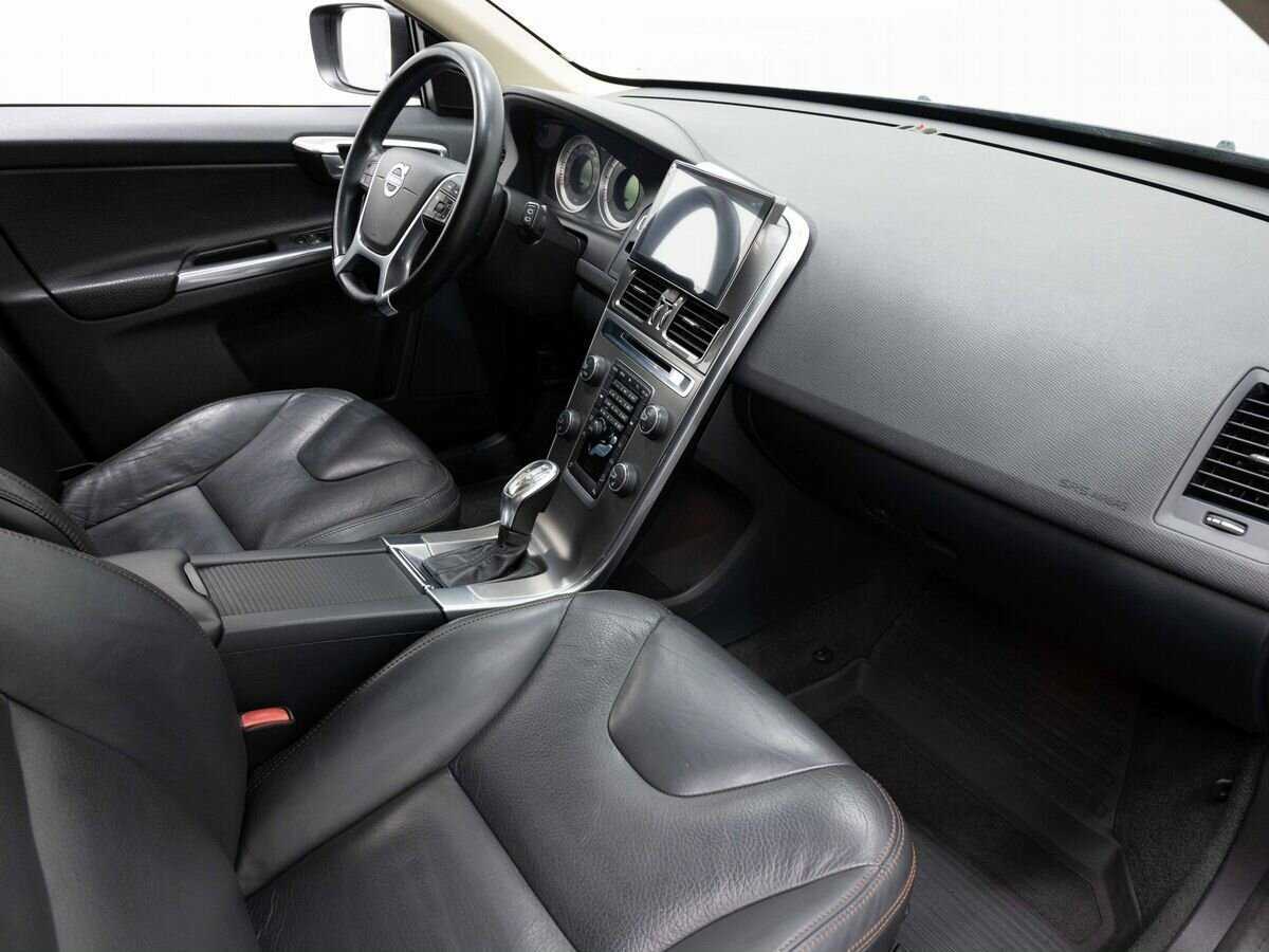 Вольво ИксЦ60 б/у, 2013, Автоматическая. Фото: #10