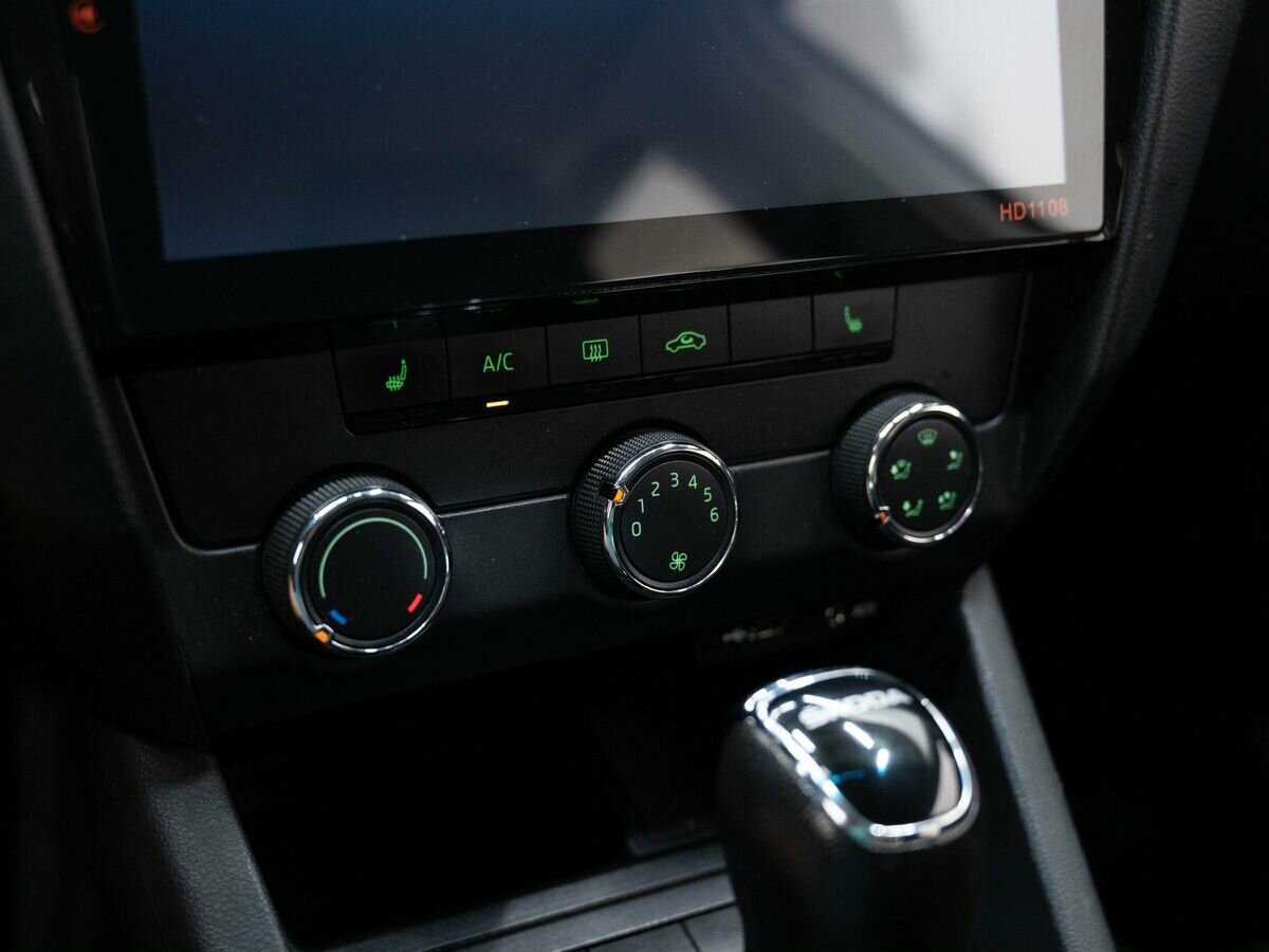 Шкода Октавия б/у, 2017, Автоматическая. Фото: #17