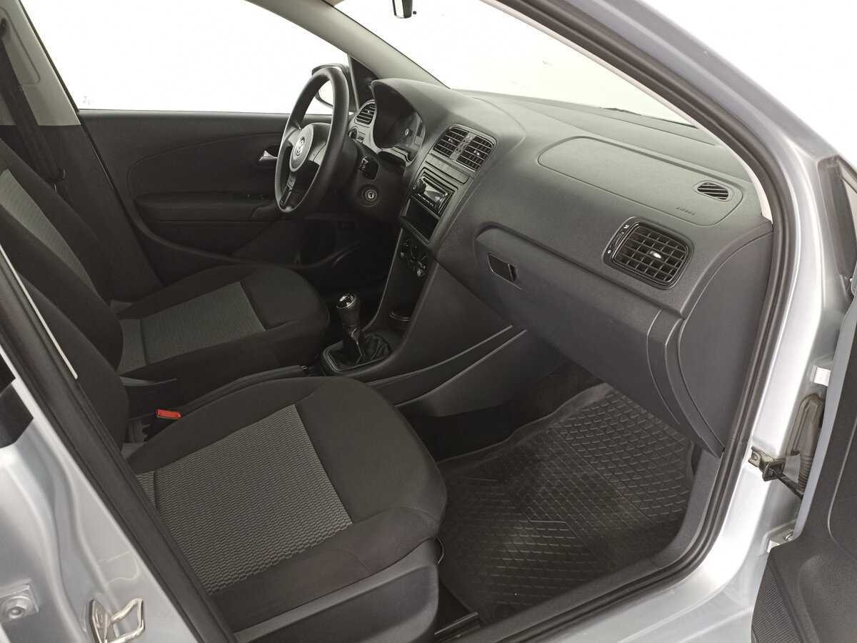 Фольксваген Поло б/у, 2014, Механическая. Фото: #8